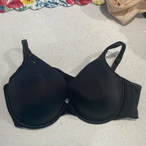 Lane Bryant/Cacique smooth plunge bra 46DD